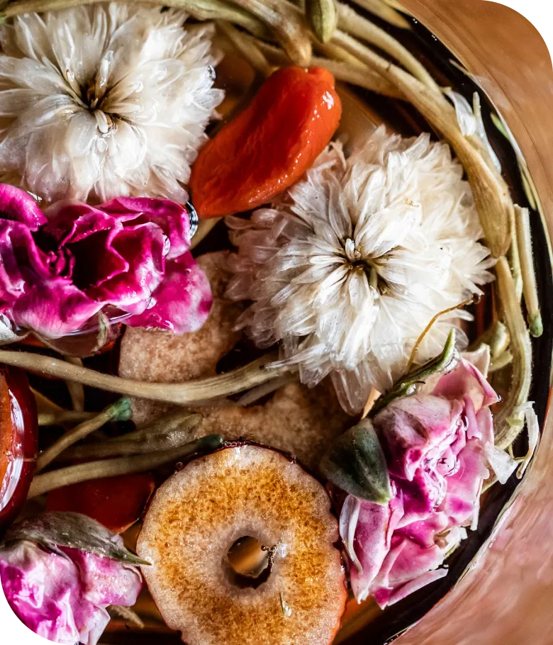 花咲くお茶を飲んで浸かる